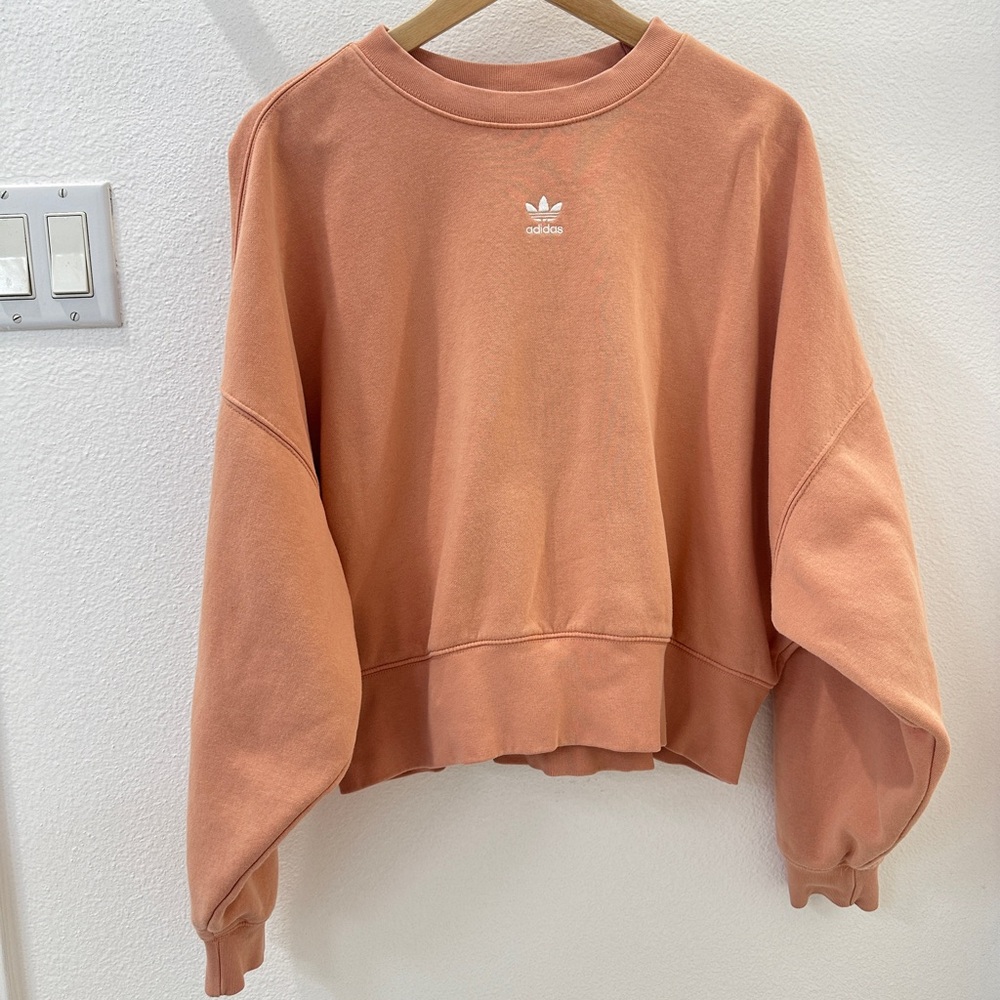 Adidas Baggy Sweatshirt in bright orange